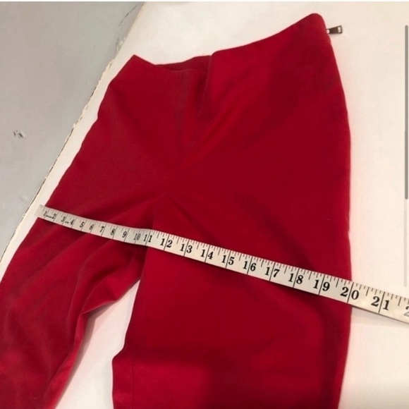 ST.John red ankle crop pants red side zipper size:4 - Picture 11 of 16